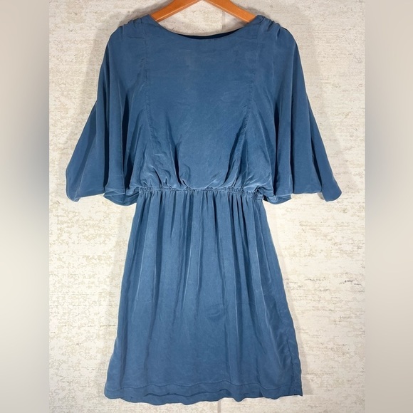 100% Silk Blue Mini Crew Nevk Dress with Dulman Bat Dleeves, sizes in pictures - Picture 1 of 11